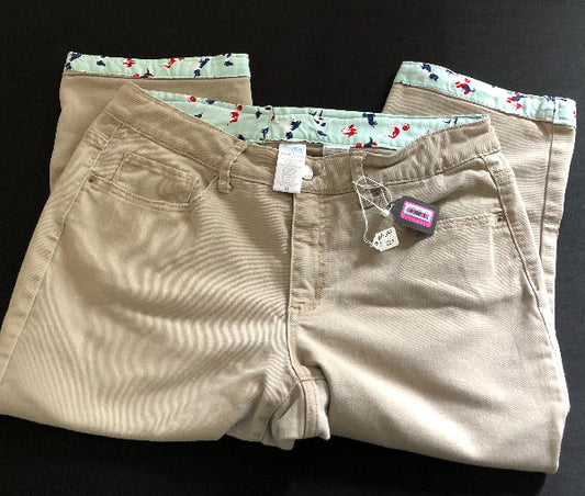 Khaki Dog Capri